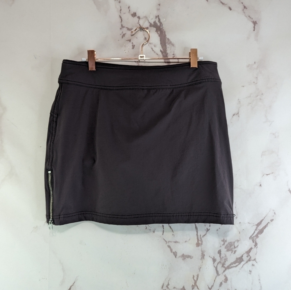 Athleta Skort Women 6 Small Skirt Jenner Built In Shorts Mini Stretch Nylon